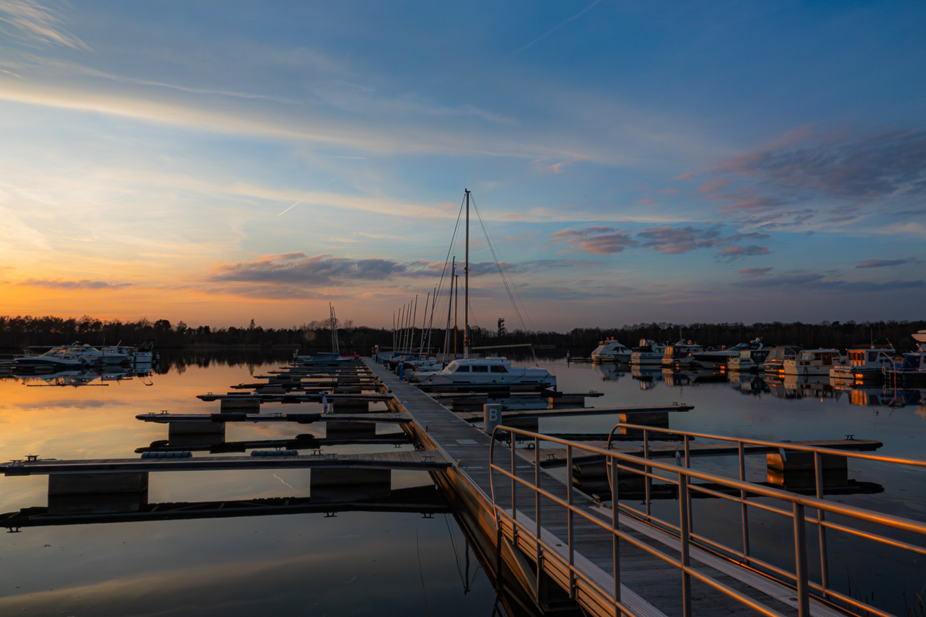 1/60 sec. bij f / 16 - ISO 200 - 24 mm